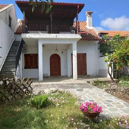 Froso Holiday home