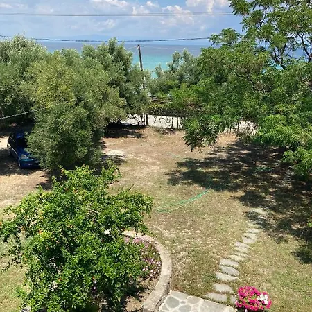 Froso Holiday home *